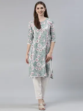 Neeru's Green Regular Knee Length Printed Kurta Solid Trousers