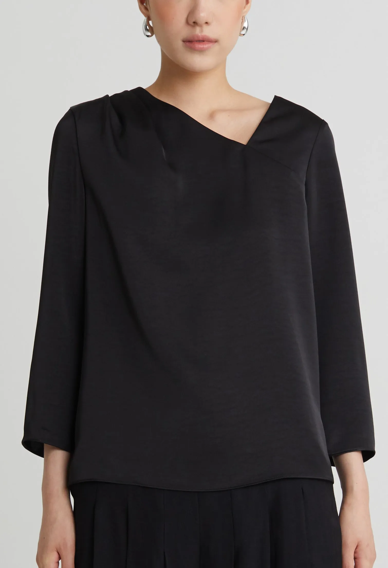 nichii X NURITA HARITH Poise Silk Asymmetrical Collared Top